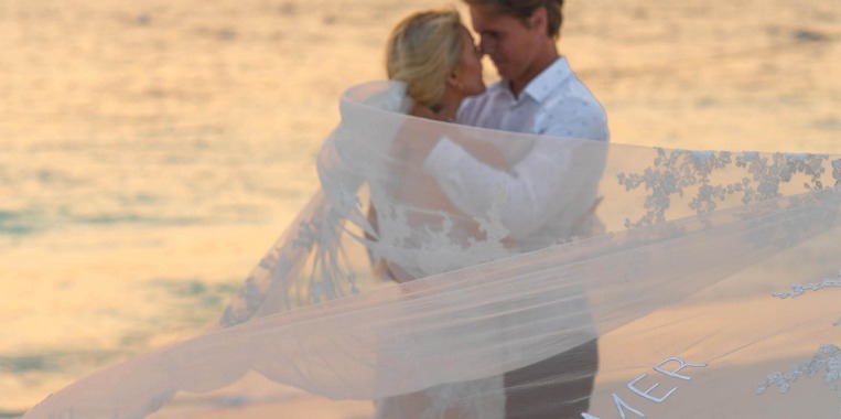 Couple photo shoot at Reethi beach Resort, Maldives
