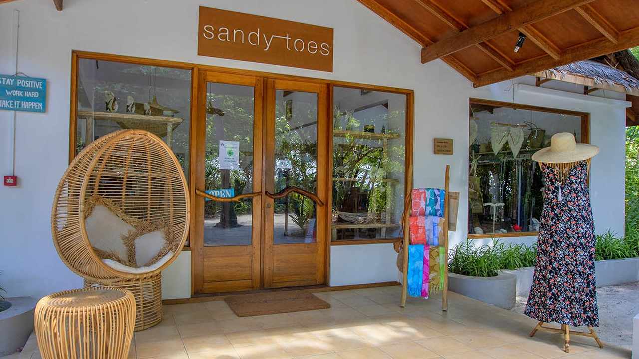 BOUTIQUES - Reethi Beach Resort